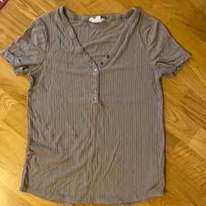 Button t shirt